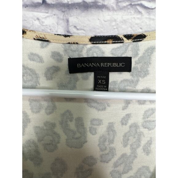 Banana Republic Animal Print Wrap Dress Perfect for Fall! SZ XS Petite NWOT - Picture 3 of 4